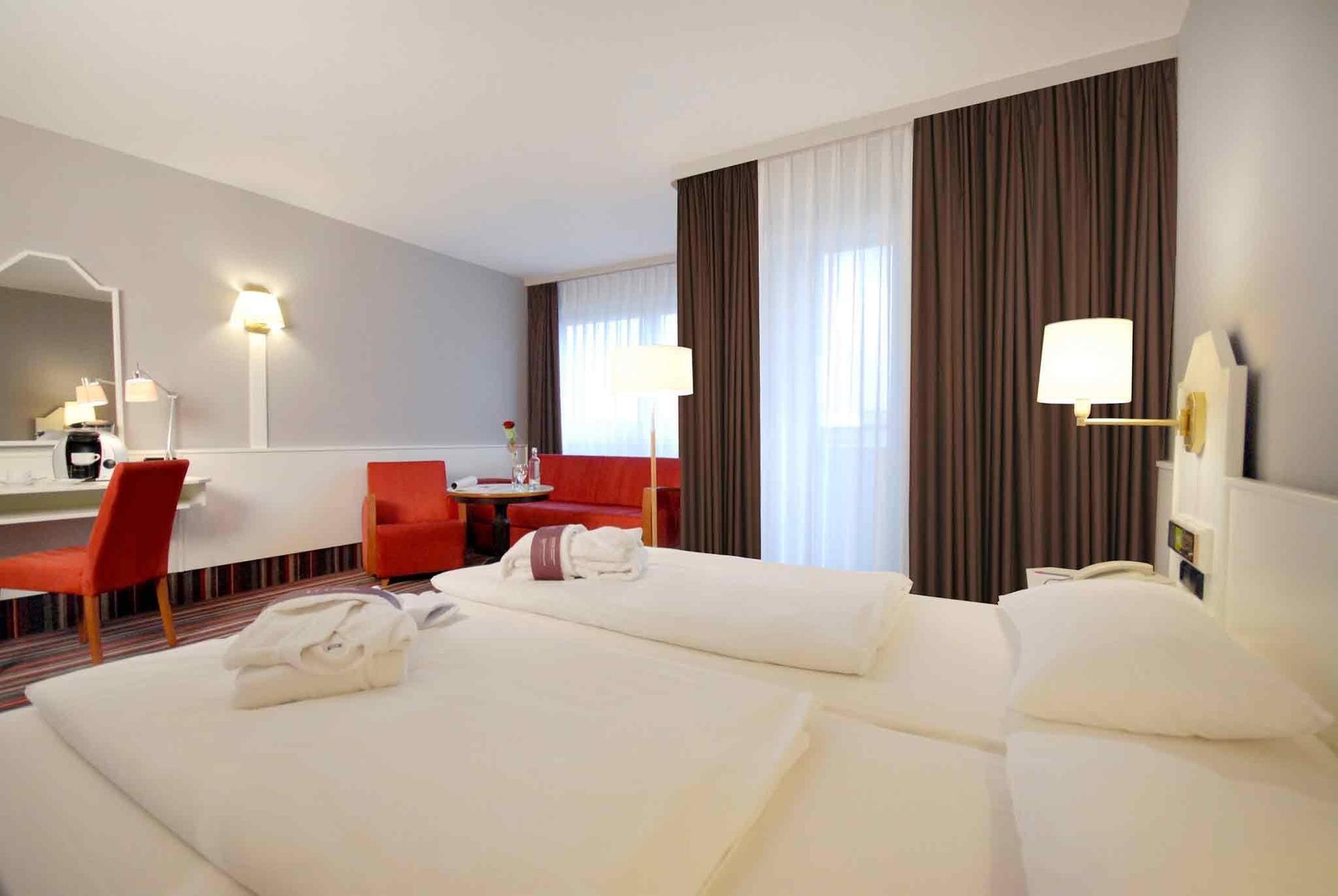 Mercure Hotel Bad Homburg Friedrichsdorf Eksteriør bilde